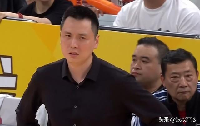 生涯进球数超越卡钦斯，格里娜升至历史第12